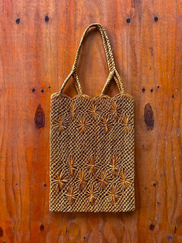 Ecobags feitas com fibra de buriti